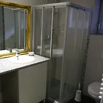 Urban Gardenappartment In *