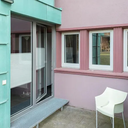 Apartment Urban Gardenappartment In