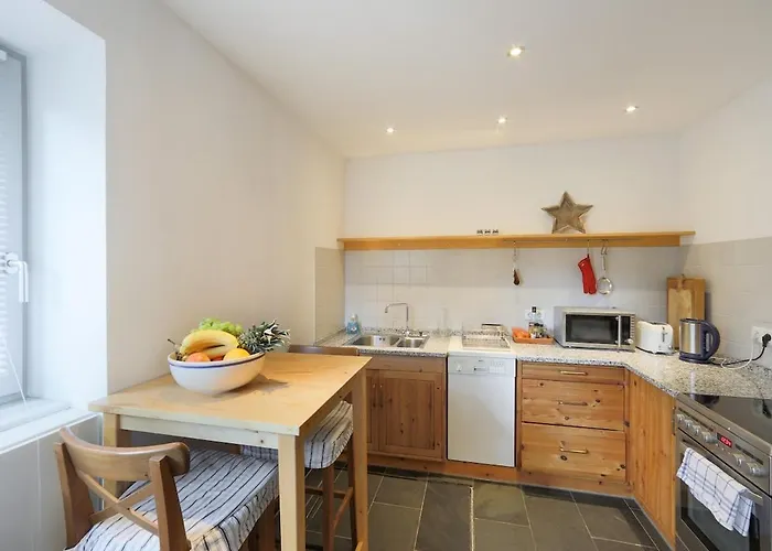 Urban Gardenappartment In *